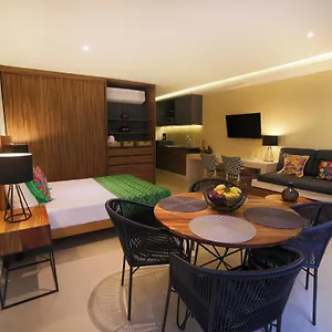 https://riva-playa-sur.quintano-roohotels.com